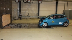 Euro NCAP Crash Tests The New Land Rover Defender, Honda e And Five Other Vehicles