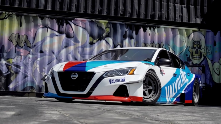 2,000 HP GT-R Powered Nissan Altima Looks Like An Absolute Riot