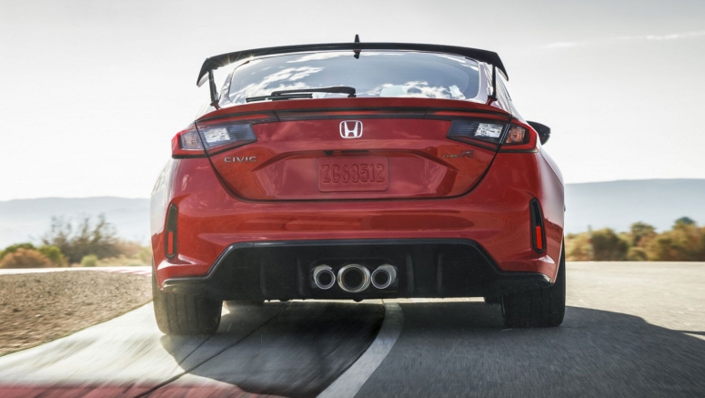 Japanese Buyers Need To Wait Six Months For The New Honda Civic Type R